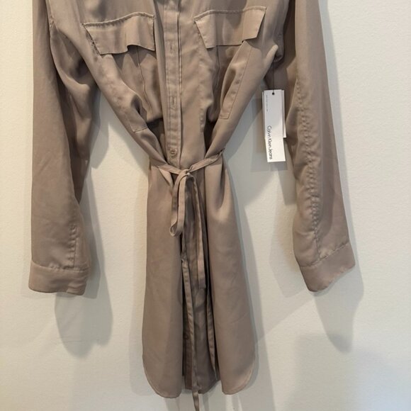 Khaki silky long sleeve shirt dress - Calvin Klein - Picture 3 of 3